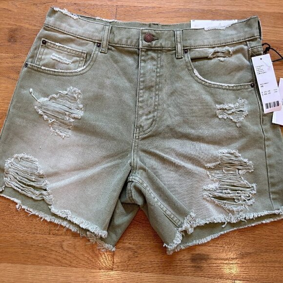 NWT Urban Outfitters | BDG Dropped Waist Distressed Destroy Denim Short - Picture 5 of 13